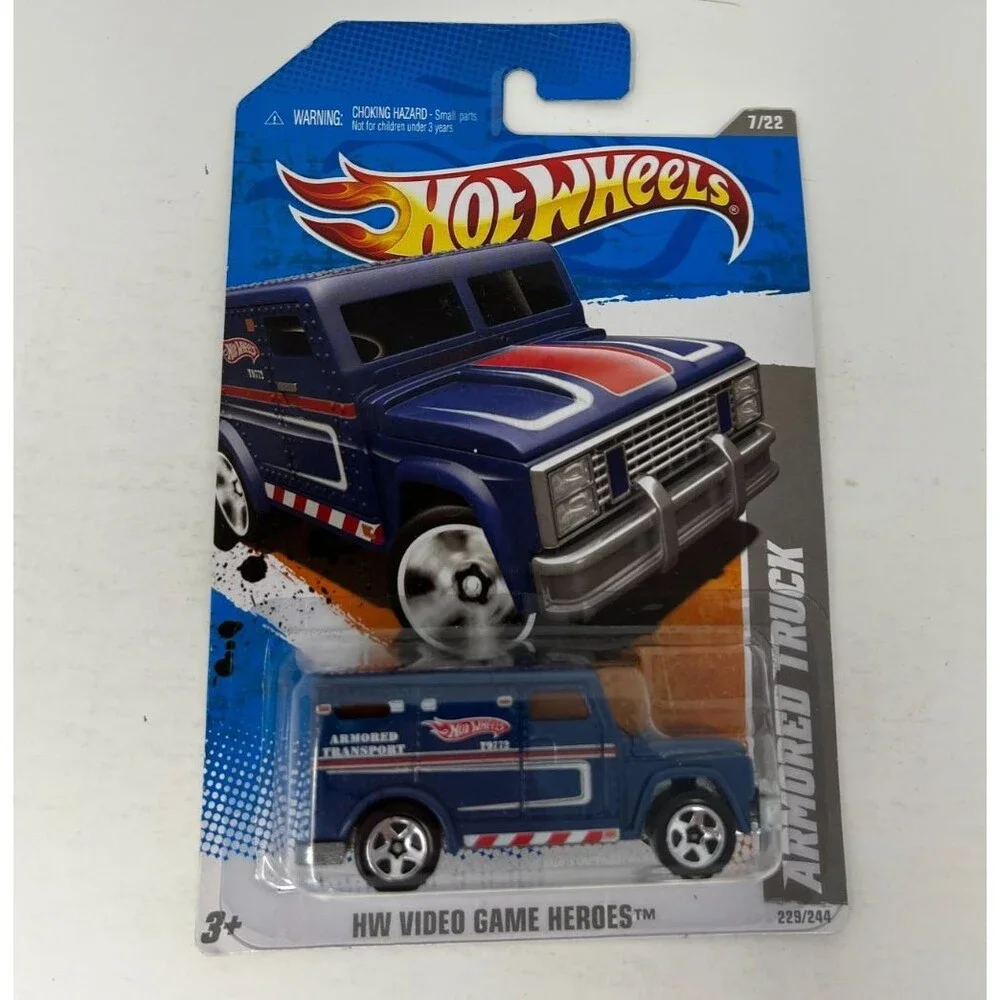 2011 Hot Wheels Armored Truck HW Video Game Heroes Die Cast #229/244